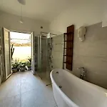 Appartement Charming With Baroque View -