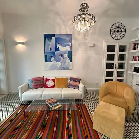Apartment Charming With Baroque View -
