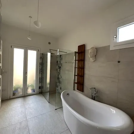 Appartement Charming With Baroque View - Lecce
