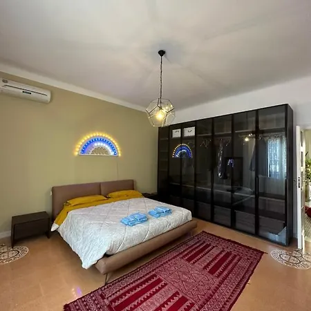 Charming With Baroque View - Apartament Lecce