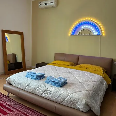 Charming With Baroque View - Appartement Lecce