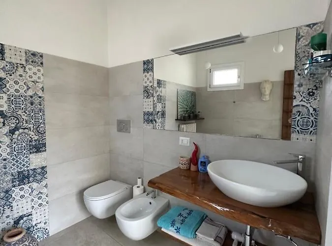 Charming With Baroque View - アパート