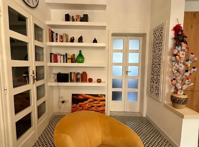 Charming With Baroque View - アパート *