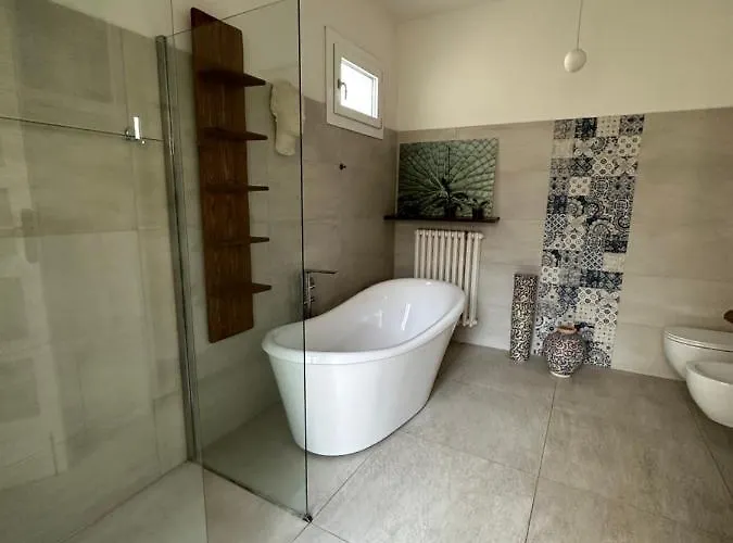 アパート Charming With Baroque View -