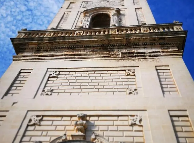 Charming With Baroque View - アパート *